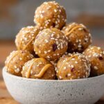 No-Bake Healthy Pumpkin Pie Energy Balls Recipe