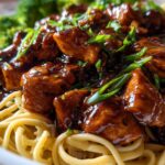 Crockpot Honey Garlic Chicken with Noodles: Comforting Recipe